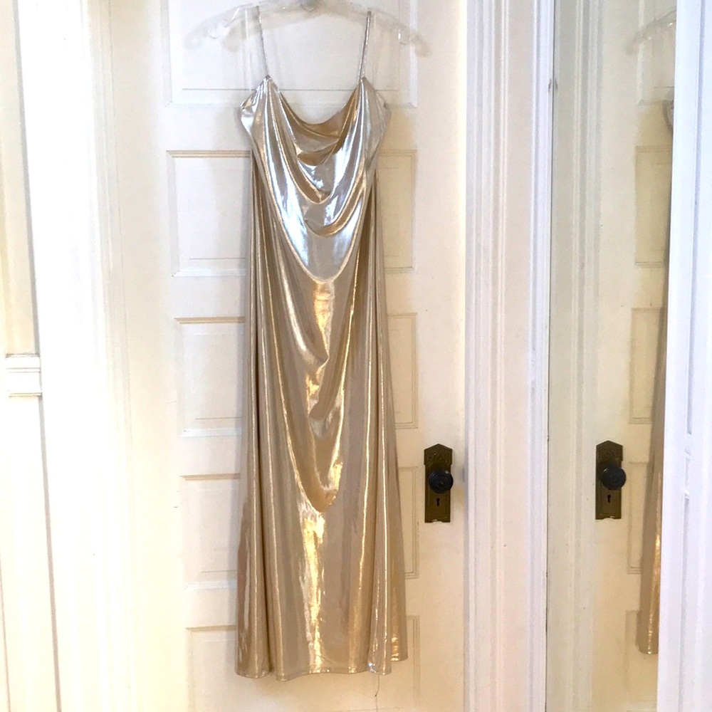 Elegant Gold Maxi Dress